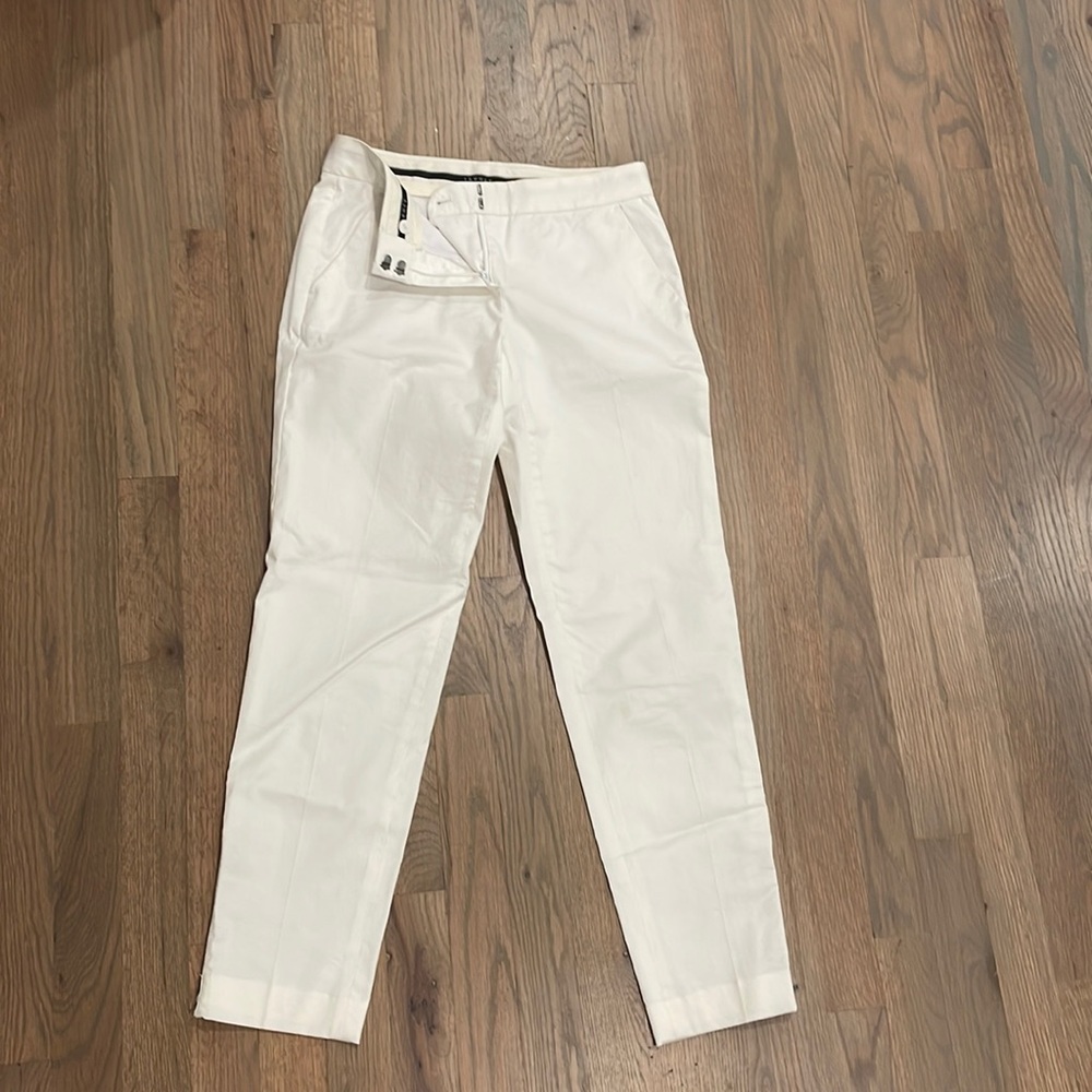 Brand new never worn white theory pants sz 0